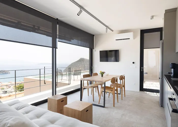 Apia Villa Nauplia