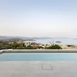 Apia فيلة *